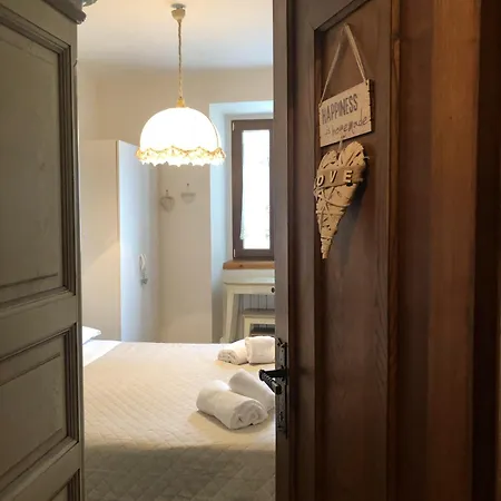 Colle House *