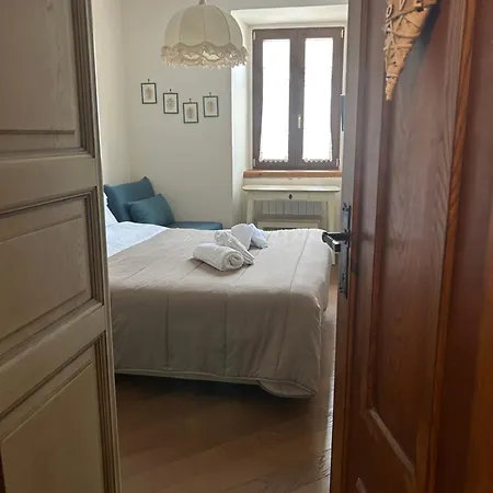 Colle House Apartment *