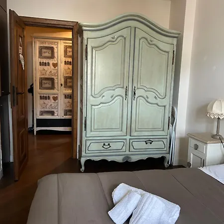 Colle House Apartment